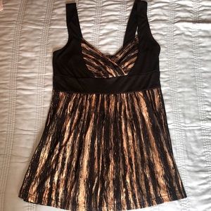 Mandee Metallic Gold and Black Blouse Size M